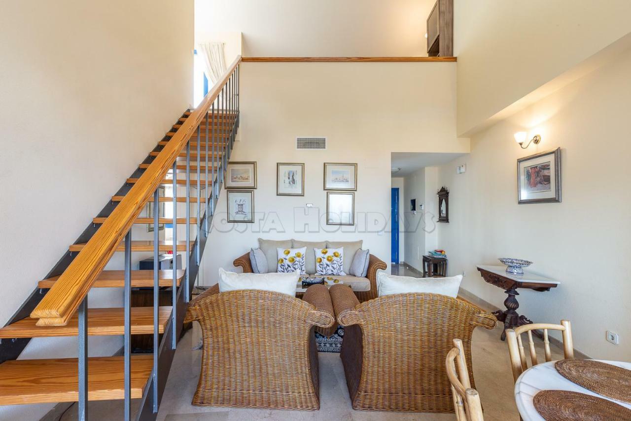 Penthouse Duquesa Suites マニルバ エクステリア 写真